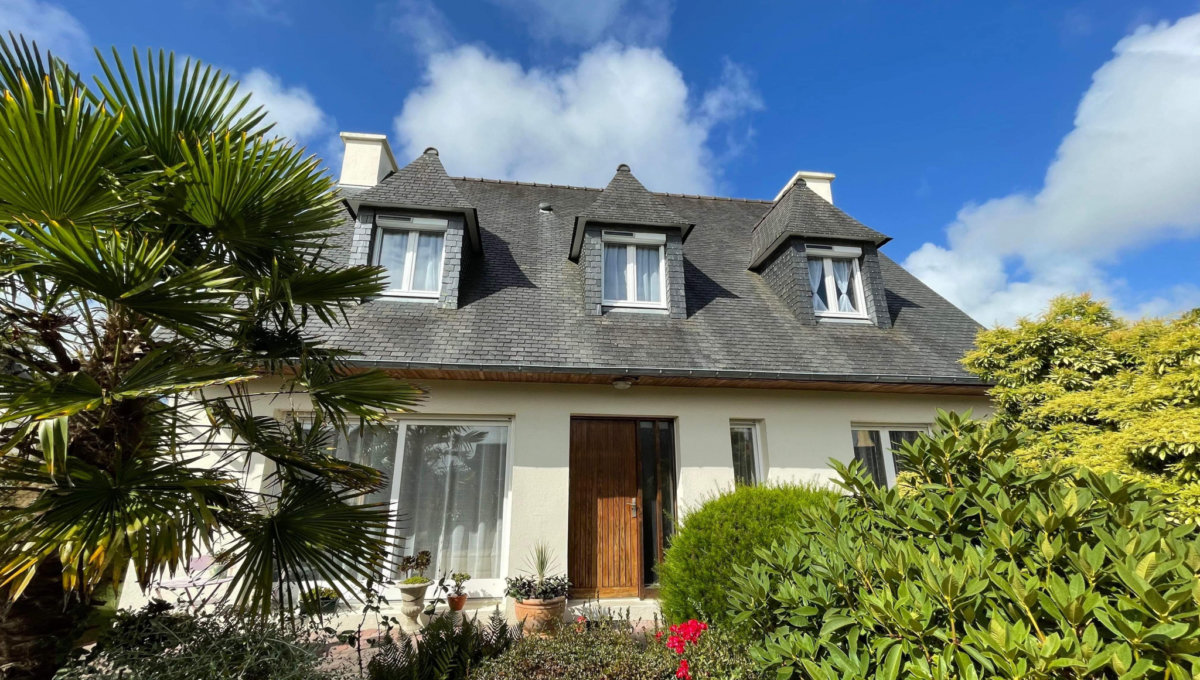 LANNION : AGREABLE MAISON AVEC 4 CHAMBRES Maison Vente