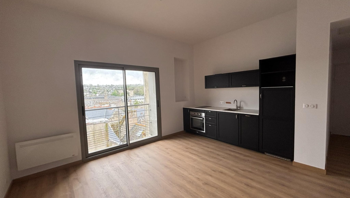 À louer   Appartement T2 de standing   Centre-ville de Lannion Appartement Location