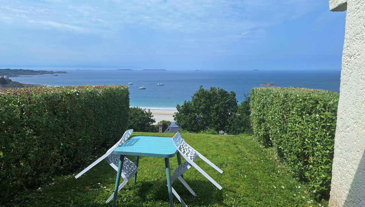 STUDIO PERROS-GUIREC CENTRE VILLE ET MER Studio Vente