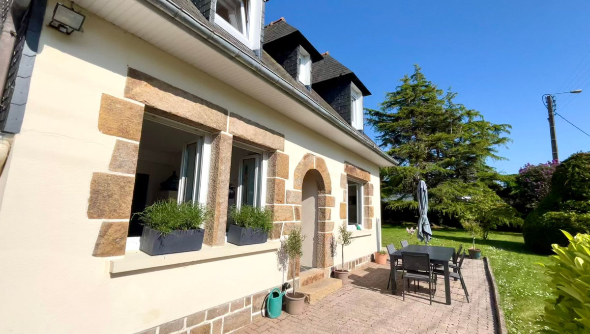 PLEUMEUR - BODOU - Belle maison 4 Chambres - Proximité Plages Maison Vente