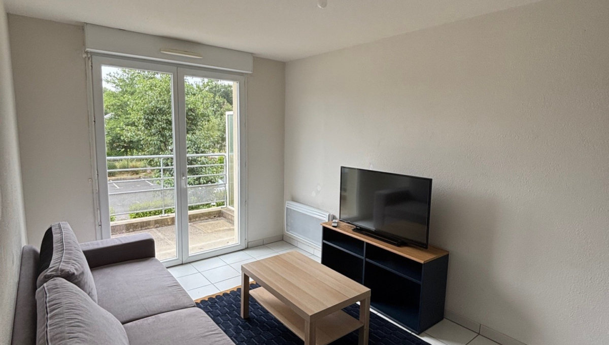 LANNION - à louer T2 meublé Appartement Location