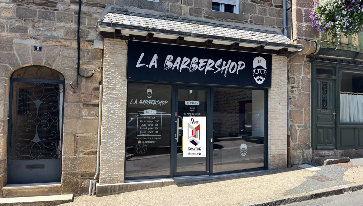 A LOUER LOCAL COMMERCIAL LANNION CENTRE-VILLE Local Commercial Location